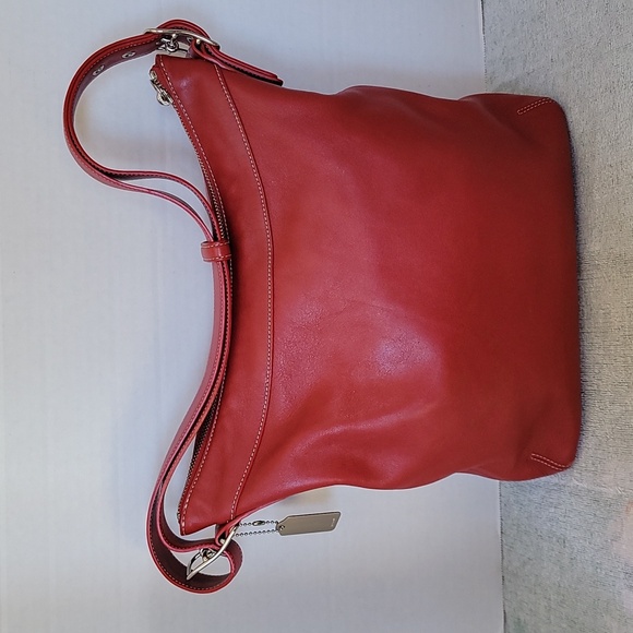 Coach Vintage red leather legacy crossbody messenger - Picture 2 of 16